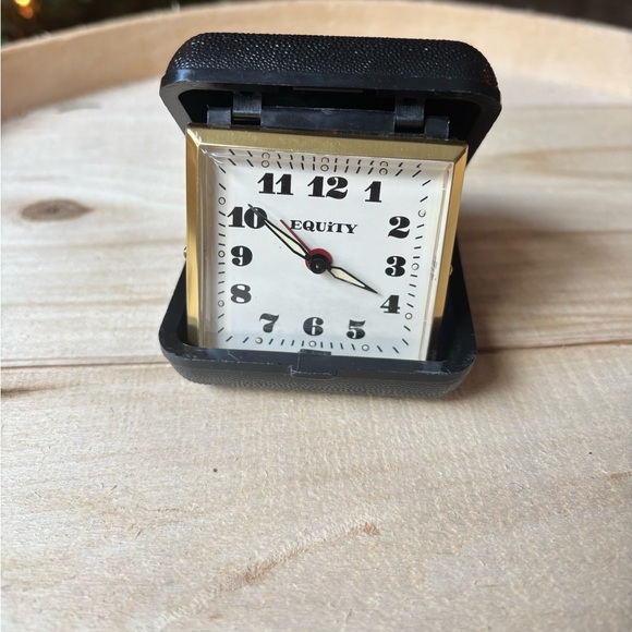 Mid Century Equity Black Gold Clamshell Travel Alarm Clock Folding Case Taiwan - Picture 7 of 13